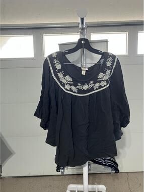 Mossimo black poncho-like blouse with floral white accents